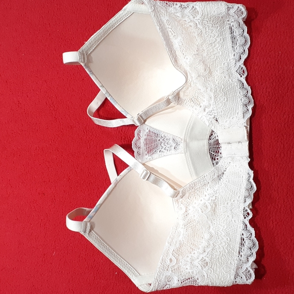 JESSICA SIMPSON BRA. - Picture 3 of 4